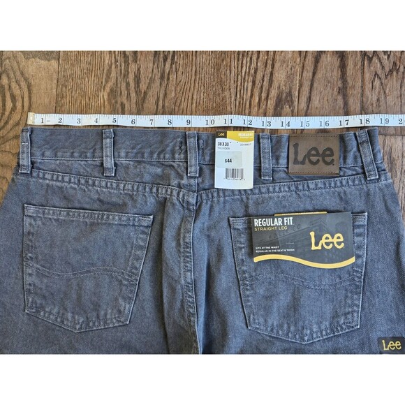 Lee Men's Regular Fit Straight Leg Jean 38 x 30 NWT Thunder - Picture 6 of 9
